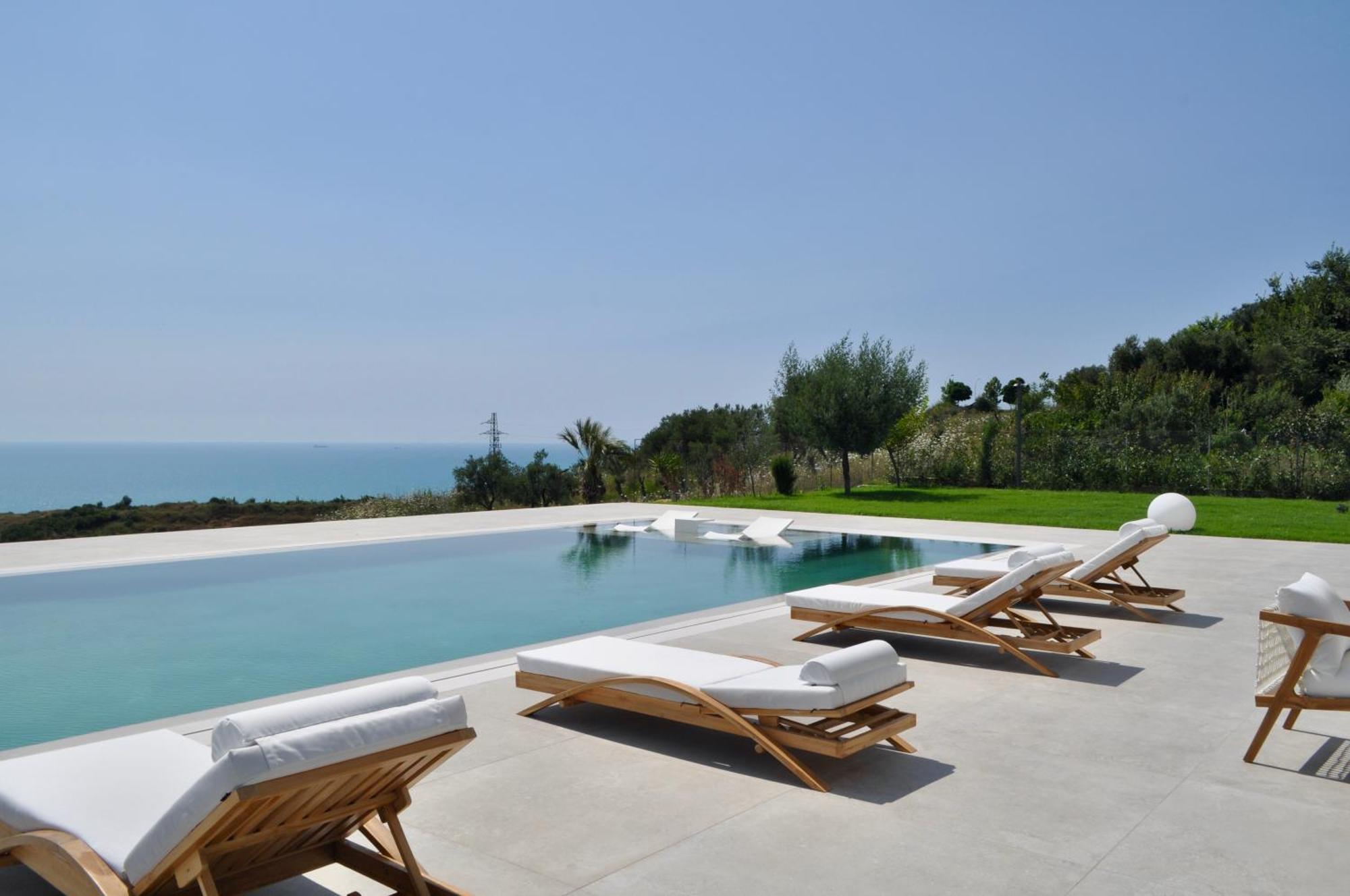 Villa Esmi Durres Kryemedhej Ngoại thất bức ảnh