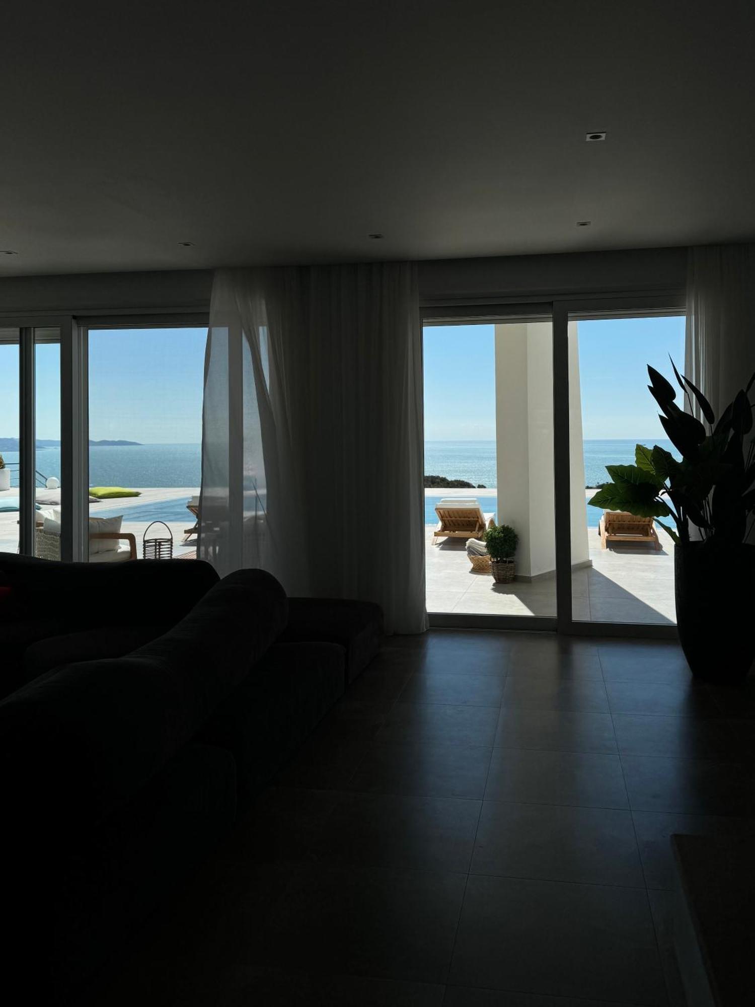 Villa Esmi Durres Kryemedhej Ngoại thất bức ảnh