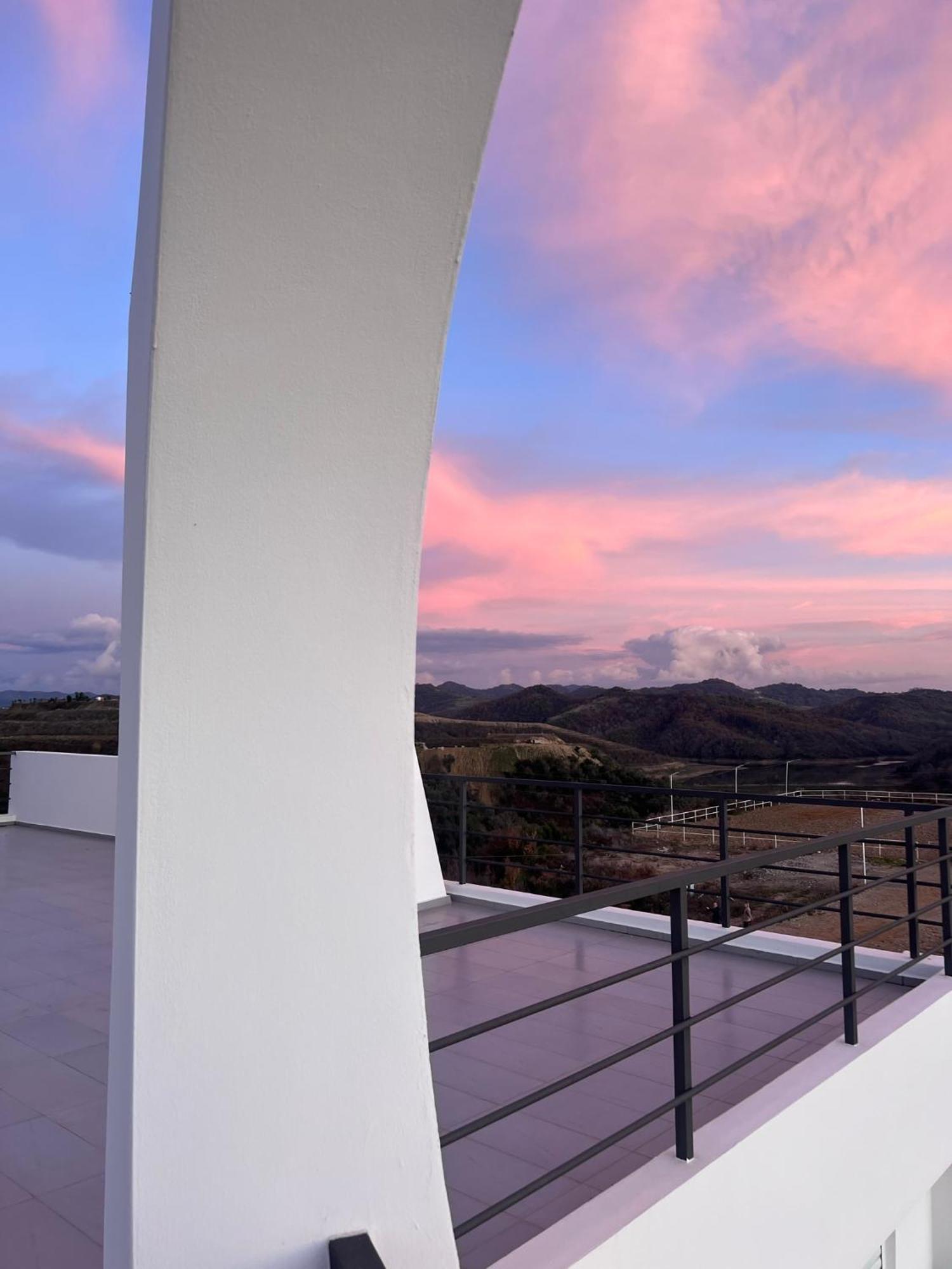 Villa Esmi Durres Kryemedhej Ngoại thất bức ảnh